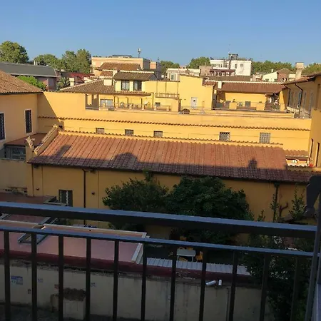 S.apollonia Trastevere דירה *