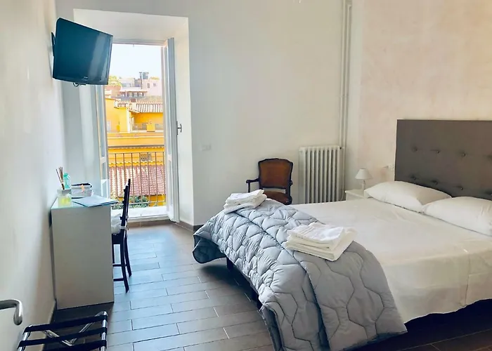 S.apollonia Trastevere * 罗马